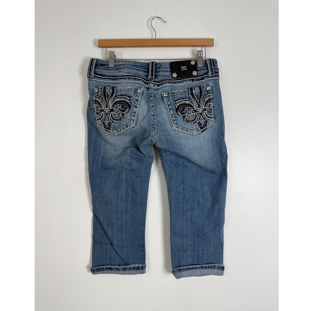 Y2K McBling Miss Me Women 29 Capri Jeans Blue Fleur-de-Lis Rhinestone JP5182P